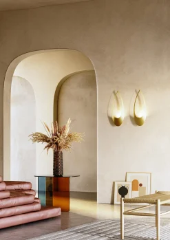 Lumen center Appliques><noscript><img width=