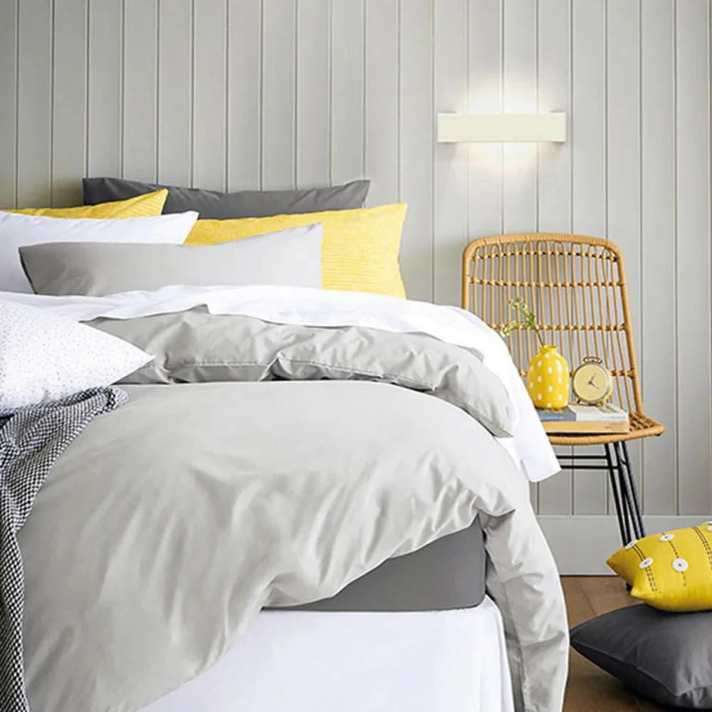 Lumen Center Appliques>Crochet M Appliques LED