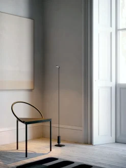 Luceplan Lampes Nomades|Lampes À Poser>Flia Portable Outdoor H.120cm Liseuses LED Noir mat