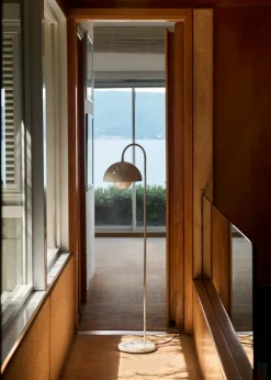 u0026tradition Lampadaires|Lampes À Poser><noscript><img width=