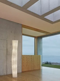 Arturo Alvarez Lampadaires><noscript><img width=