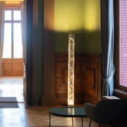 Thierry Vidé Lampadaires>Grande Colonne Spirale Lampadaires LED Argent