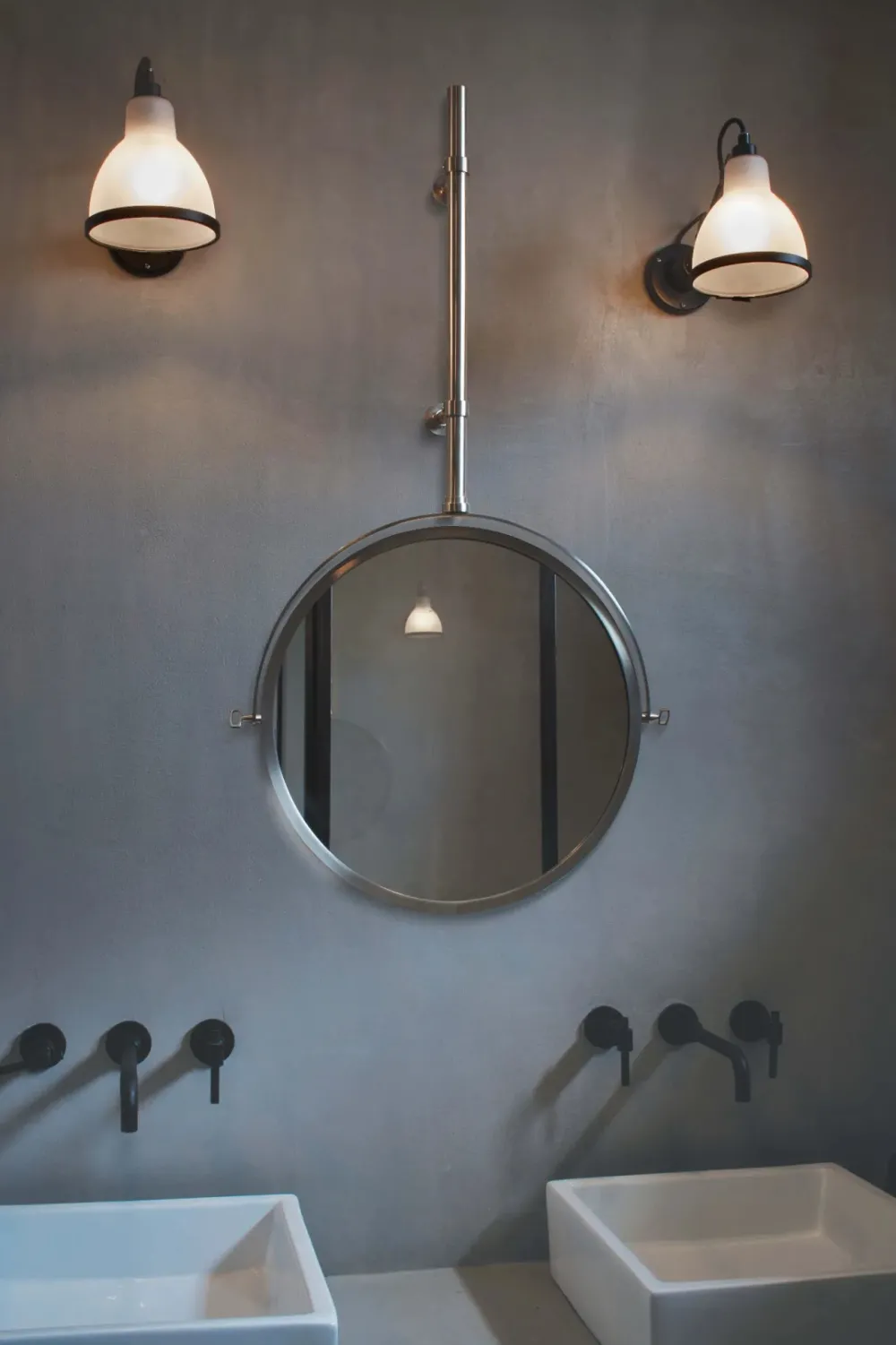 DCW Editions Appliques>Gras n°304 salle de bain Appliques