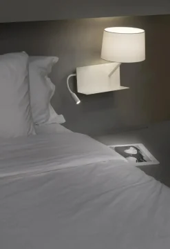 Faro Appliques><noscript><img width=