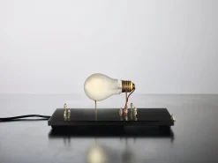 Ingo Maurer Lampes À Poser|Lampes À Poser><noscript><img width=