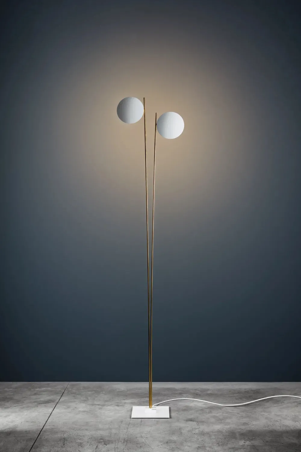 Catellani u0026 Smith Lampadaires|Suspensions>Lederam F2 Lampadaires