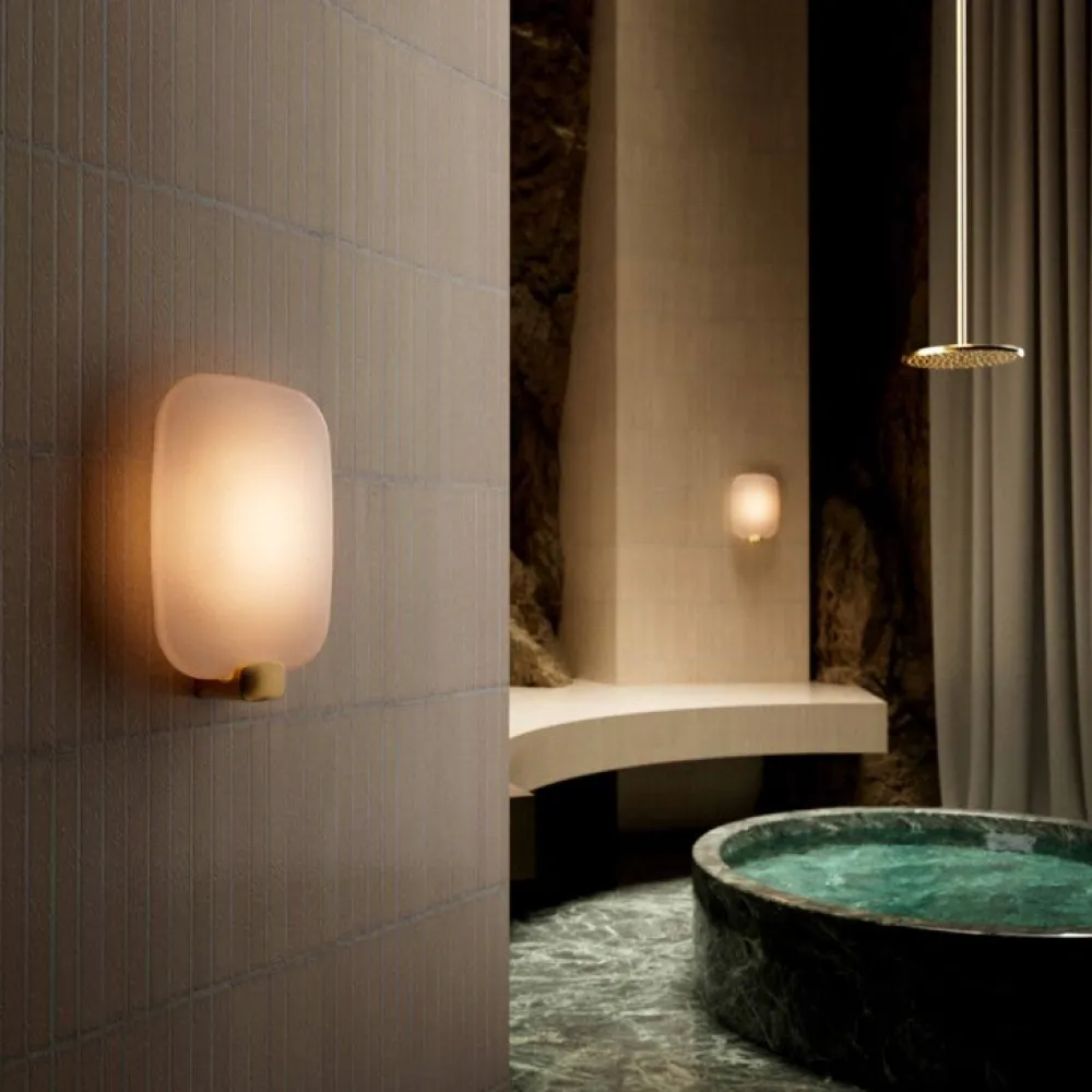 DCW Editions Appliques>Light Me Tender Vertical Appliques LED