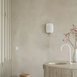 DCW Editions Appliques><noscript><img width=