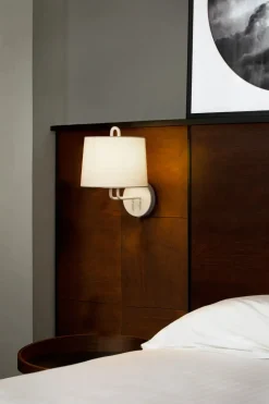 Faro Appliques><noscript><img width=