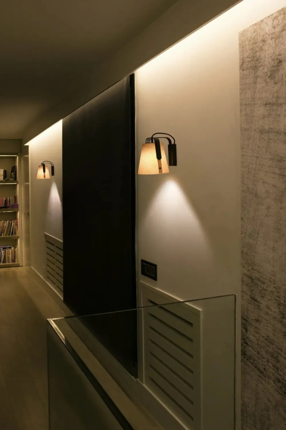 Faro Appliques>Stood Appliques Noir, Bois