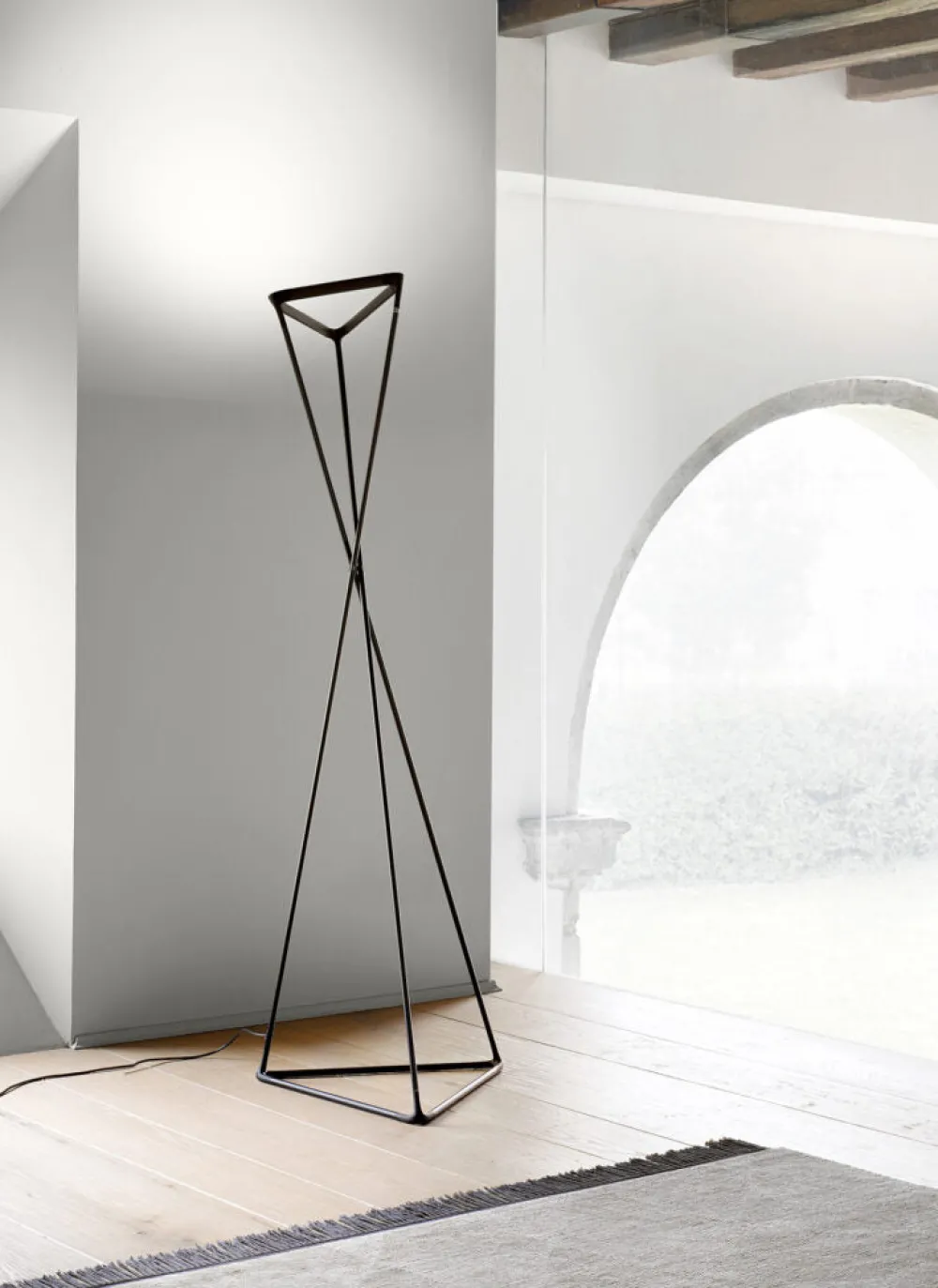 Luceplan Lampadaires>Tango Floor Lampadaires LED Noir