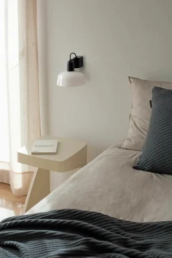 Faro Appliques><noscript><img width=