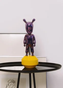 Lladro Figurines>The Guest Little Figurines Violet et Jaune