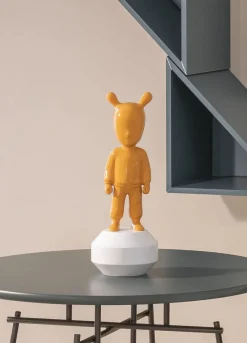 Lladro Figurines>The Guest Little Figurines Orange